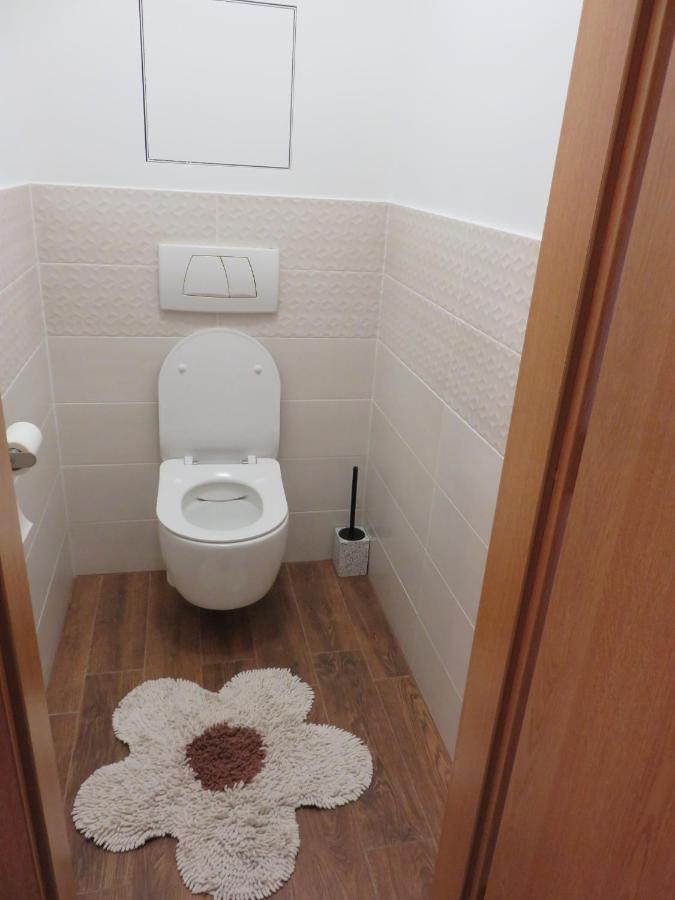 Mymara , Apartman Ivadella Daire Bešeňová Dış mekan fotoğraf